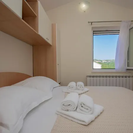 Lovely In With Jacuzzi Сasa de vacaciones Vrgorac
