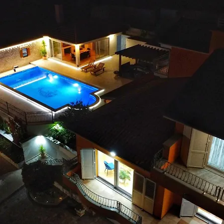 Stunning In With Sauna * Vrgorac